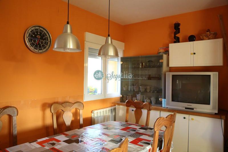 Foto 596455dd-84de-4969-8b76-726bcaf9e331. Maison avec chauffage dans Otero de Herreros