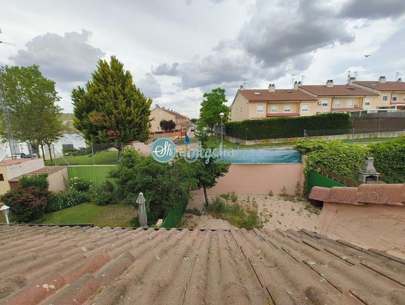 Foto 020b3be2-28ef-44a3-adcd-cf8dd13b290f. Chalet with heating parking in Lastrilla (La)