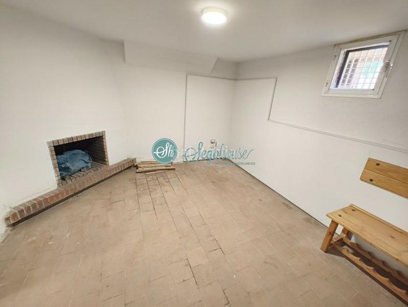 Foto 53150619-d467-46af-b060-e346d93e6665. Chalet with heating parking in Lastrilla (La)