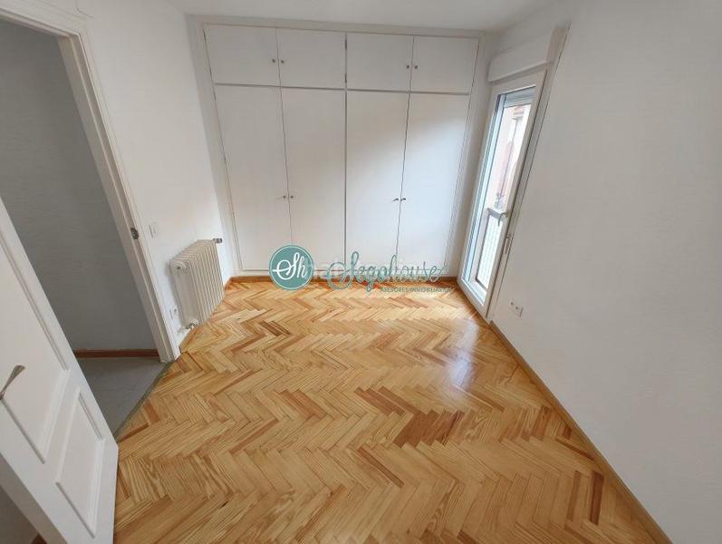 Foto 6cc0399c-18ca-4e0a-a6a8-65de13f28d5c. Chalet with heating parking in Lastrilla (La)