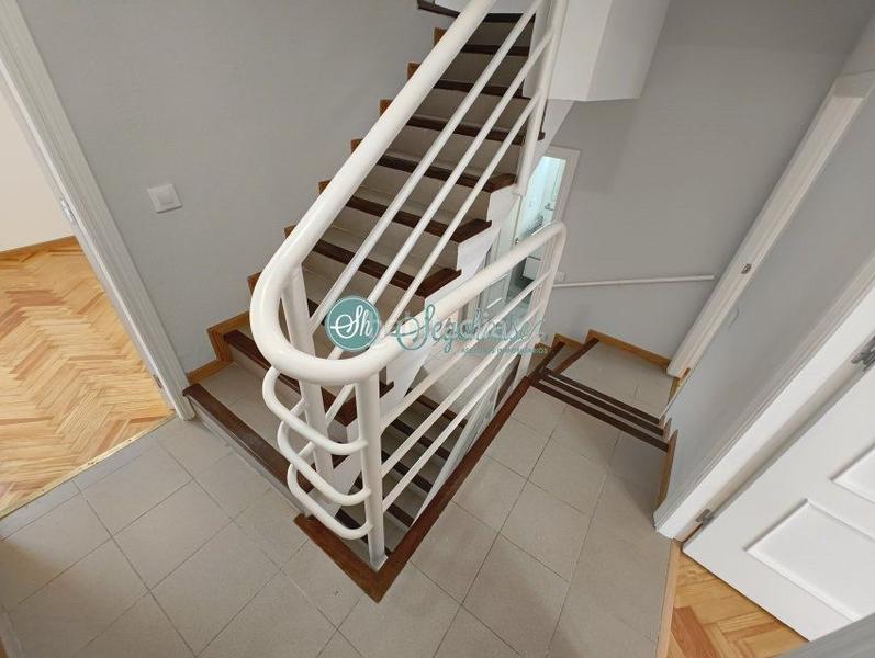 Foto 90c97786-8a0f-4e8a-8291-9988260d434a. Chalet with heating parking in Lastrilla (La)