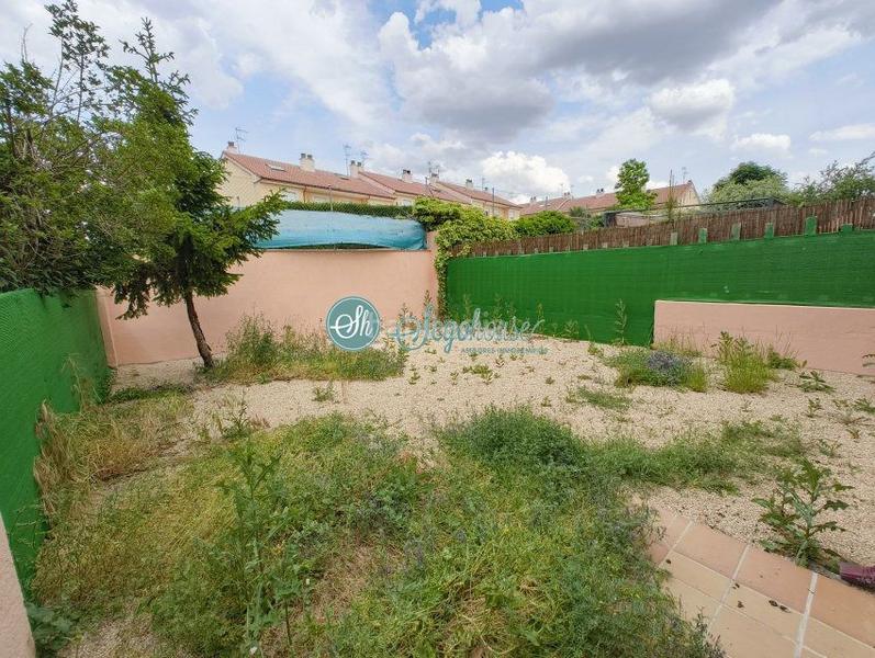 Foto f42e01c7-c069-413b-beab-16e55d6dacb1. Chalet with heating parking in Lastrilla (La)