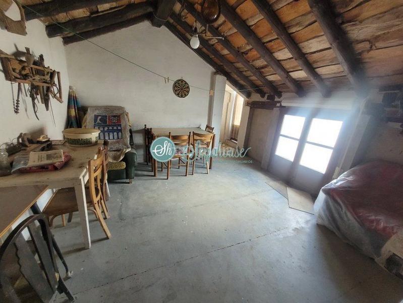 Foto 27db5bc2-310c-455a-9984-20f02efc64f3. Casa a Bernuy de Porreros