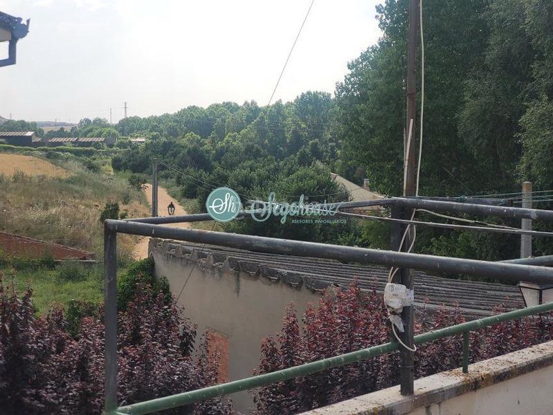 Foto 6c92e1e5-a1c5-4969-8d5f-28bc8b846b35. Casa a Bernuy de Porreros