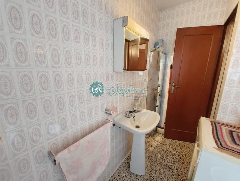 Foto 2c20f6b0-c8f1-44aa-b921-3194d2642384. Etagenwohnung mit heizung in Via Romana Segovia