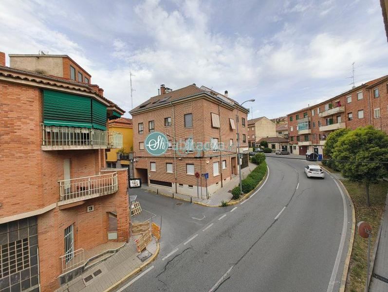 Foto 61db1114-02c0-418b-9ac6-32842cec3eb8. Etagenwohnung mit heizung in Via Romana Segovia