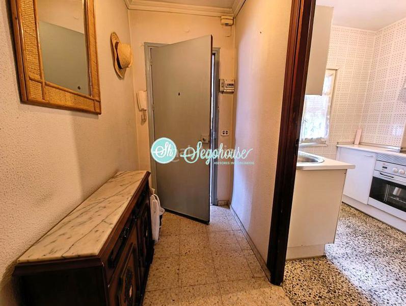 Foto d7b67ee6-f1a5-4006-ad40-cb6c1b115dc5. Etagenwohnung mit heizung in Via Romana Segovia