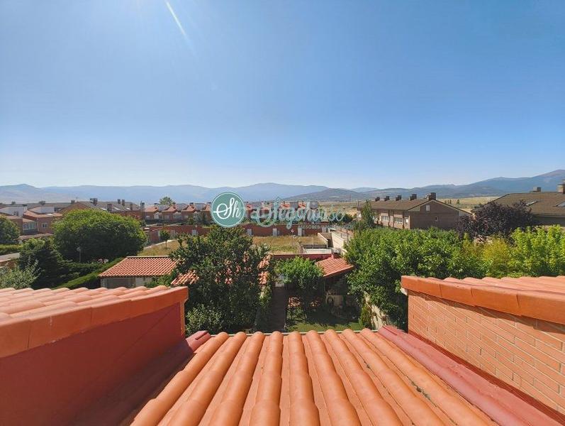 Foto 5222a034-4d7f-462d-8724-687ffcb62076. Xalet amb calefacció aparcament a Sector Plaza de Toros Segovia