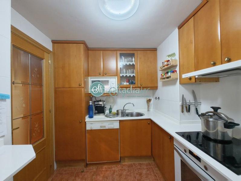 Foto 57e1c402-0cf7-42a1-b74a-c73ed4ac6622. Xalet amb calefacció aparcament a Sector Plaza de Toros Segovia