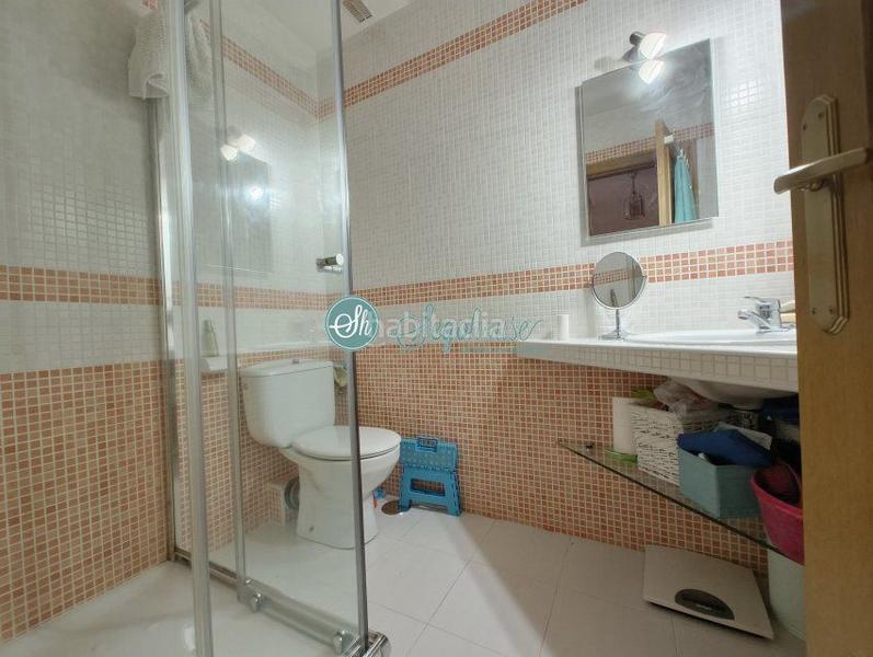 Foto 71859c11-f9f2-47cd-8609-acf4d04e6ef5. Xalet amb calefacció aparcament a Sector Plaza de Toros Segovia