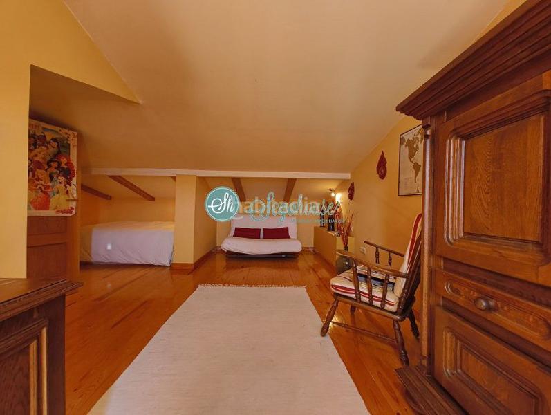 Foto 87b150d2-703d-483d-a3ed-07655a329cbb. Xalet amb calefacció aparcament a Sector Plaza de Toros Segovia