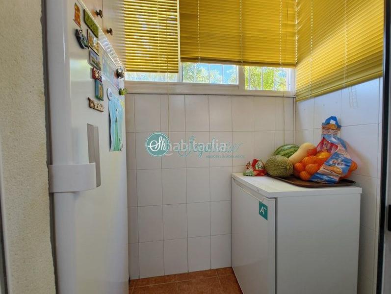 Foto e2a776a6-a51a-4356-9b8a-be0cb7798d24. Xalet amb calefacció aparcament a Sector Plaza de Toros Segovia