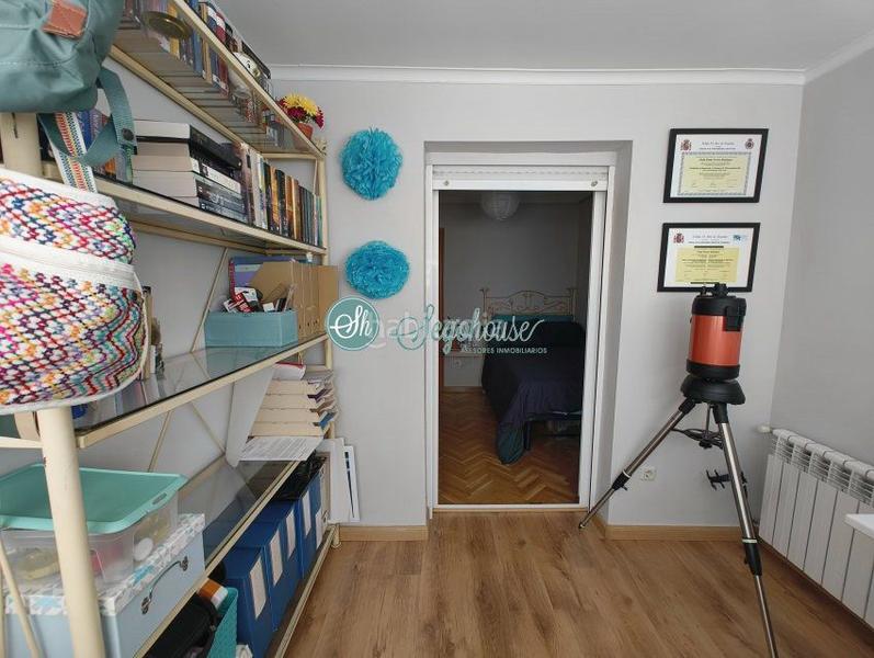 Foto f36cd357-ae20-4d19-96d9-d67a947dbb4c. Xalet amb calefacció aparcament a Sector Plaza de Toros Segovia