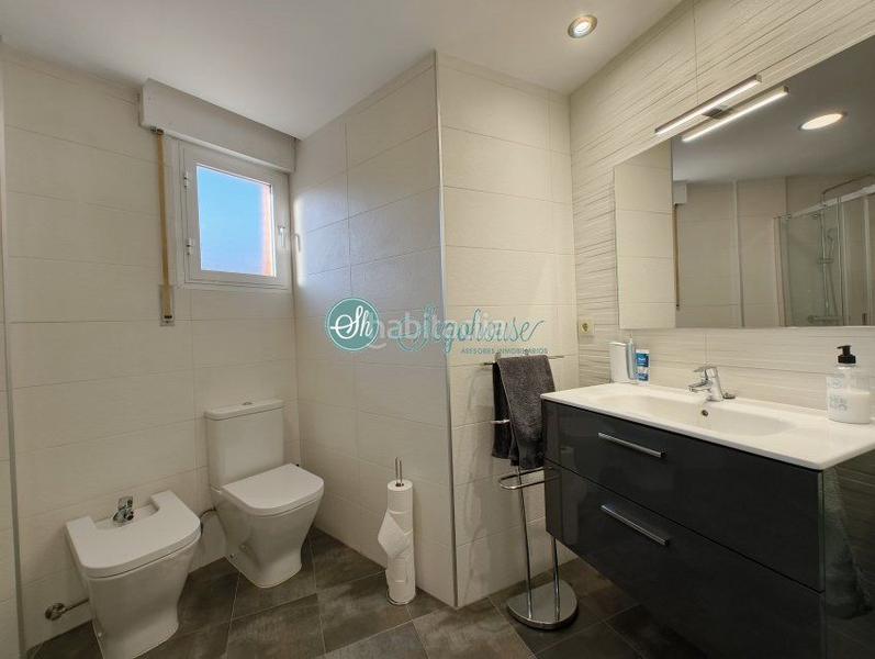 Foto 86f80deb-92d9-4b69-909e-5b809fa488d4. Chalet  en venta en san lorenzo, 4 dormitorios. en Segovia