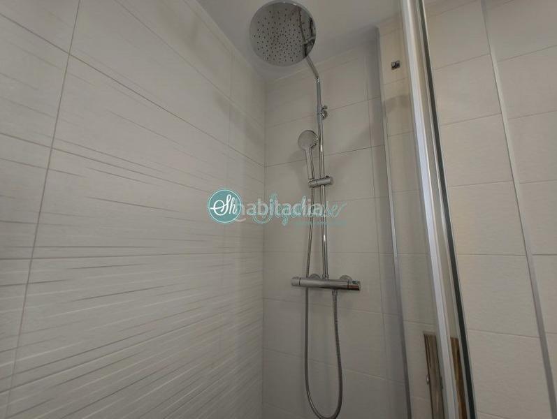 Foto 9ce112c2-ff57-46aa-864e-72e702d595ba. Chalet  en venta en san lorenzo, 4 dormitorios. en Segovia