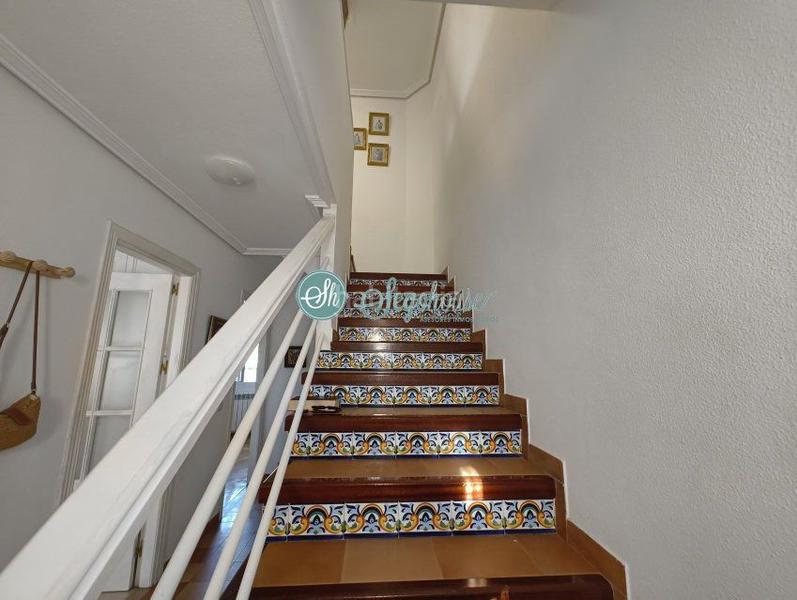 Foto a26c7450-0a4e-4828-b166-bbcb316b6c06. Chalet  en venta en san lorenzo, 4 dormitorios. en Segovia