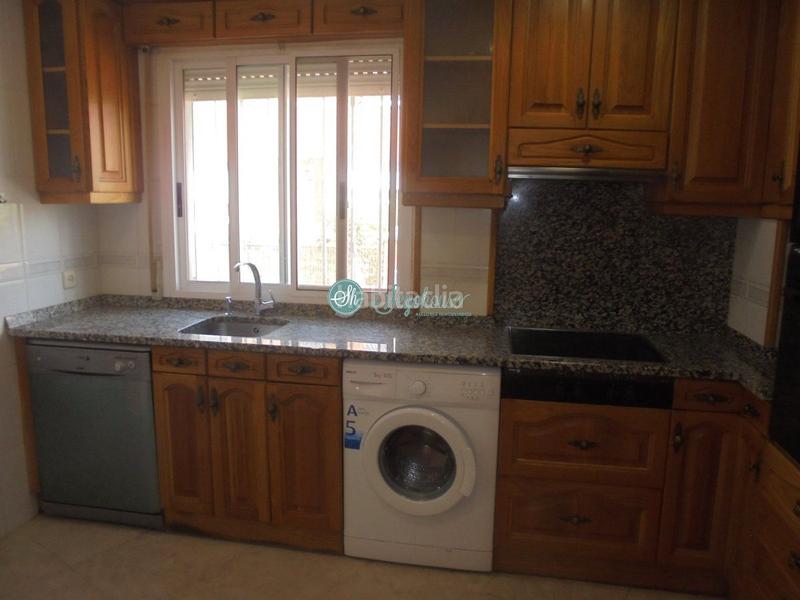 Foto e2fb777e-3dce-4a95-b572-2efbc9354797. Chalet  en venta en san lorenzo, 4 dormitorios. en Segovia