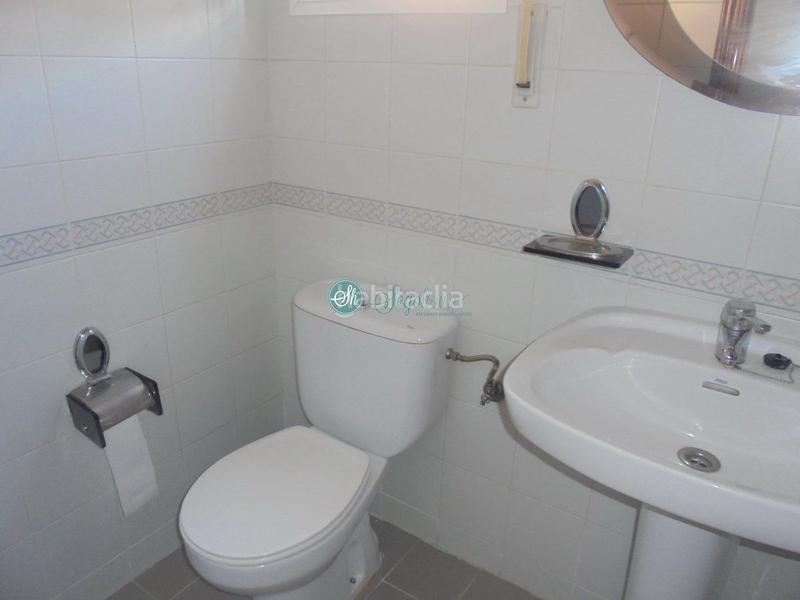 Foto e8596110-63f1-4c84-882c-203ae235231a. Chalet  en venta en san lorenzo, 4 dormitorios. en Segovia