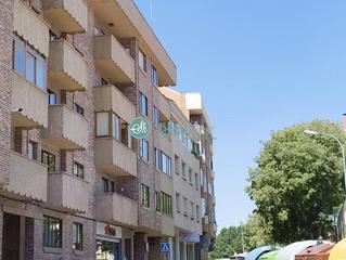 Appartement à Ezequiel González - Conde de Sepúlveda. Piso en venta en centro  ezequiel gonzález, 5 dormitorios.