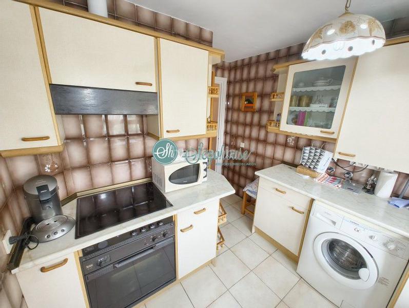 Foto a796db4b-007f-475b-b5bb-d1aaa8ba131f. Piso  en venta en nueva , 4 dormitorios. en Sector Plaza de Toros Segovia