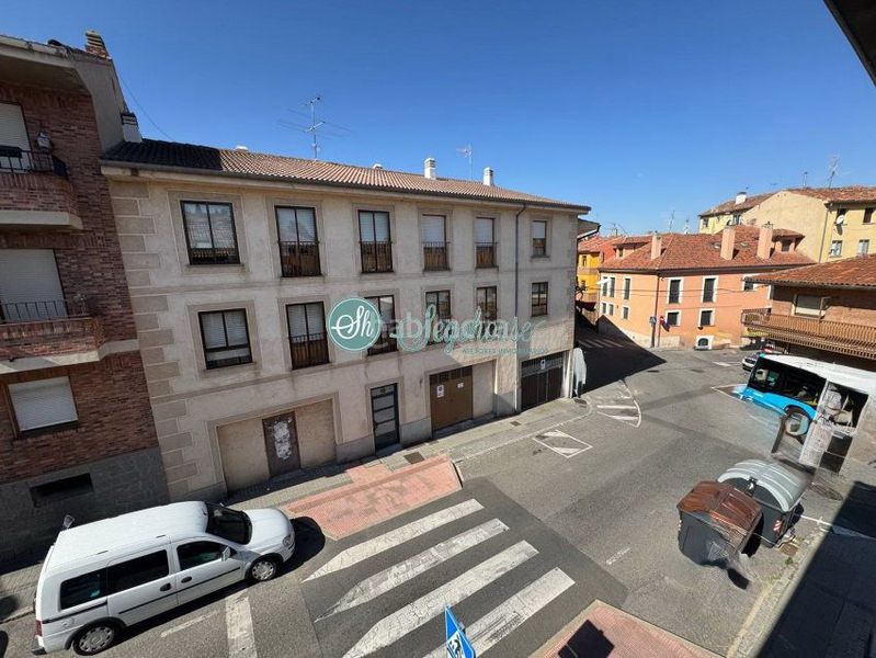 Foto 04ad3060-f8e0-407d-af27-023e607aa337. Pis amb calefacció a San Lorenzo - San Marcos Segovia
