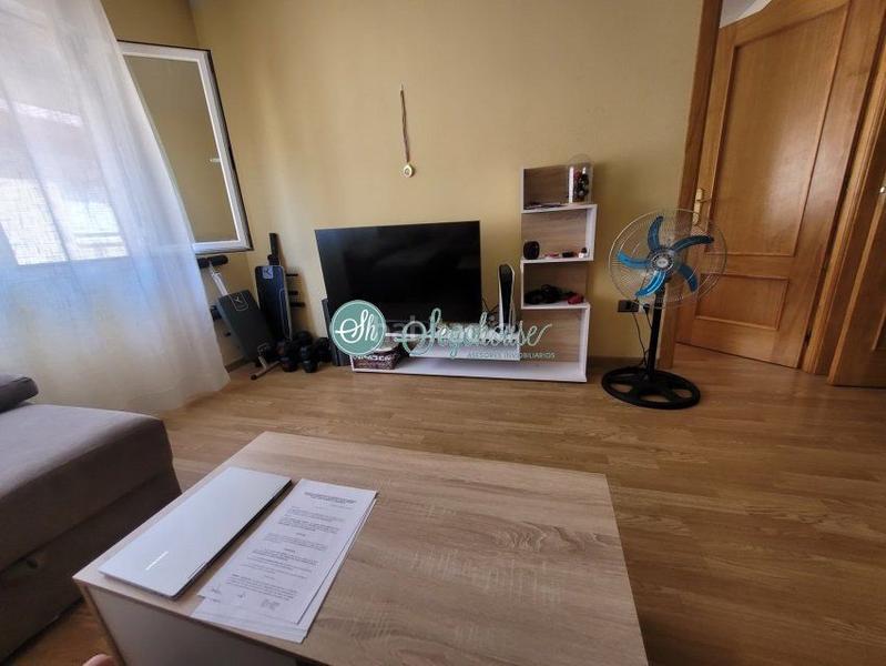Foto 728f6ac2-2ac9-4f20-bf49-321f945b2271. Apartamento  en venta , 1 dormitorio. en Espirdo