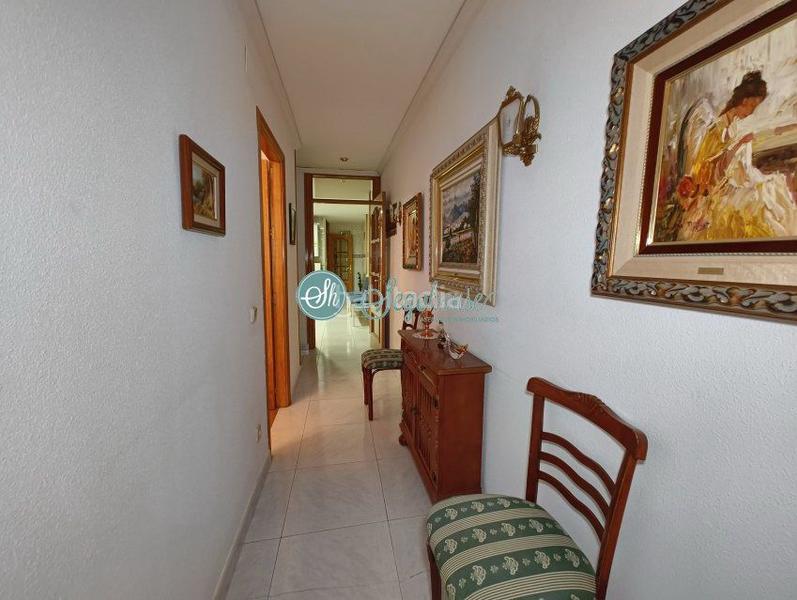 Foto 89675fa8-6337-46a4-a3b2-5bde405fbef3. Piso  en venta en casco antiguo, 3 dormitorios. en Segovia