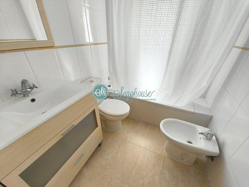 Foto 6776eabf-4e3b-427a-986a-99858581c473. Etagenwohnung mit heizung parking in Bernuy de Porreros