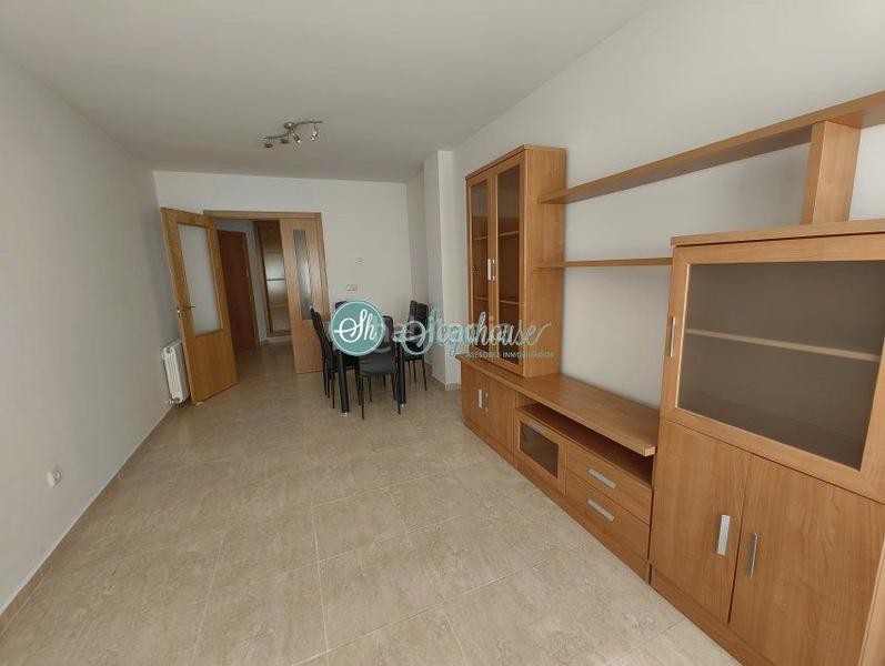 Foto 7a6f0912-fa8d-4e72-8c1e-856ad7c78e2a. Etagenwohnung mit heizung parking in Bernuy de Porreros