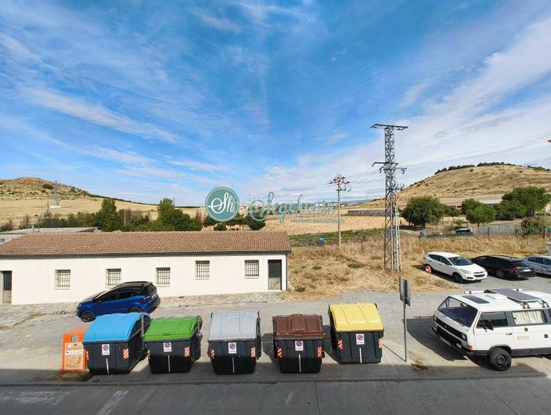 Foto 13d4b7ad-c8f8-462a-85d5-cfd29496c90e. Chalet with heating in Área Rural Segovia