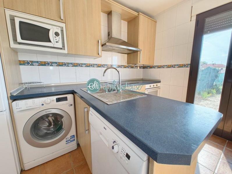 Foto 77f44742-195c-4722-bcb7-5b4bff0f2100. Chalet with heating in Área Rural Segovia