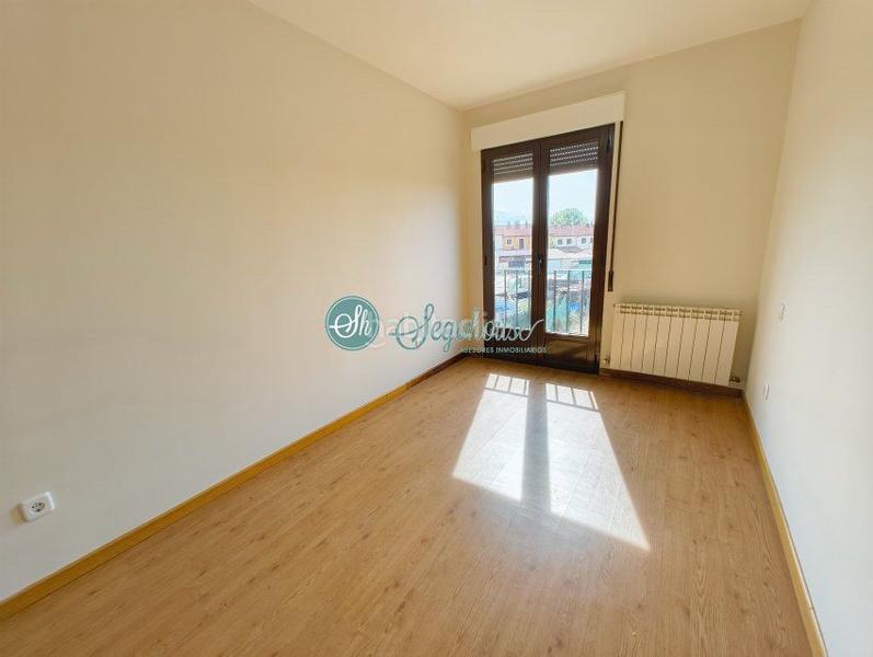 Foto 86a361a0-0f22-41d3-aebd-1b15625672d8. Chalet with heating in Área Rural Segovia