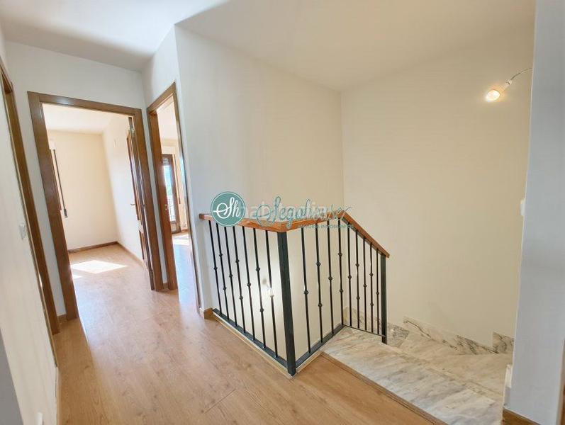 Foto f7ef5ae8-f10a-4acf-987f-32e970da7163. Chalet with heating in Área Rural Segovia