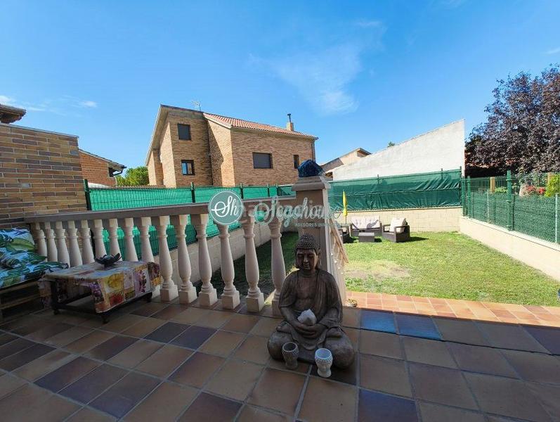 Foto 1479fce6-f72d-49e1-930f-aec74d8d9678. Chalet con riscaldamento parcheggio in Área Rural Segovia