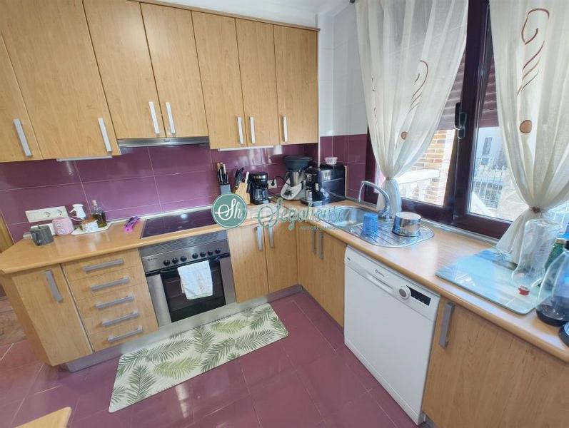 Foto 2bdb32dc-3a54-4d8f-9516-42caa70a1a10. Chalet con riscaldamento parcheggio in Área Rural Segovia