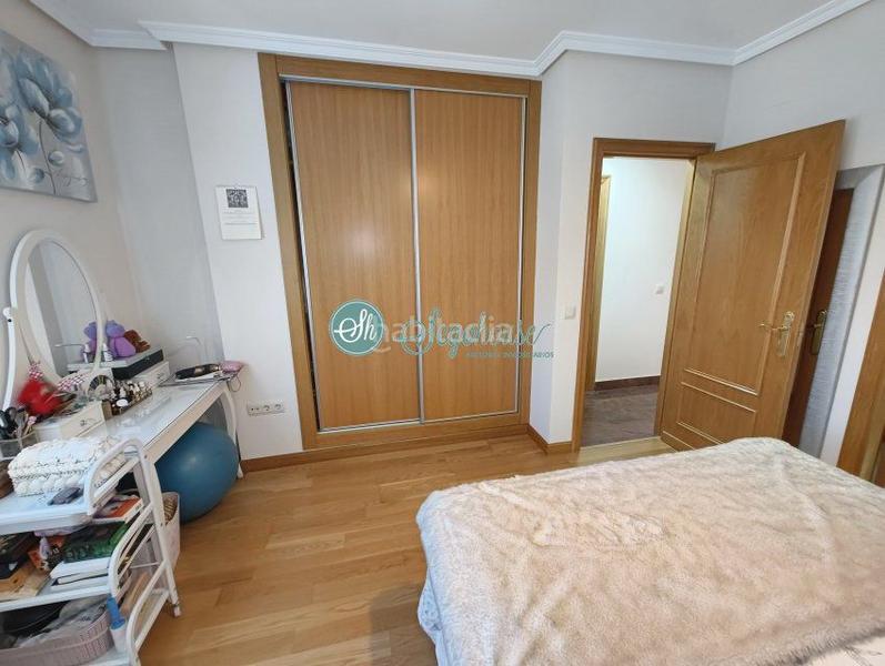 Foto 37f06dbb-80fa-4c12-9e6e-0ec6e388a005. Chalet con riscaldamento parcheggio in Área Rural Segovia