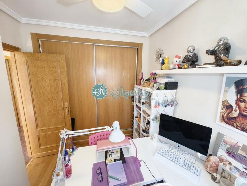 Foto 6f098f75-eee5-45fc-b5d7-cc663a540b89. Chalet con riscaldamento parcheggio in Área Rural Segovia