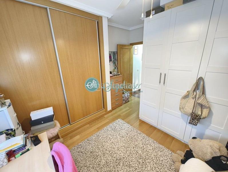 Foto c4204c5e-89cb-42ed-ba35-2c30123d9b7e. Chalet con riscaldamento parcheggio in Área Rural Segovia