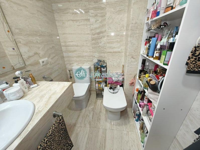 Foto f05a1543-4334-4594-87c2-ab2f89ce0c73. Chalet con riscaldamento parcheggio in Área Rural Segovia