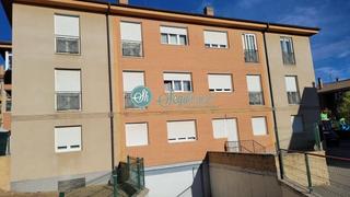 Appartement à Palazuelos de Eresma. Piso en venta en tabanera del monte, 3 dormitorios.