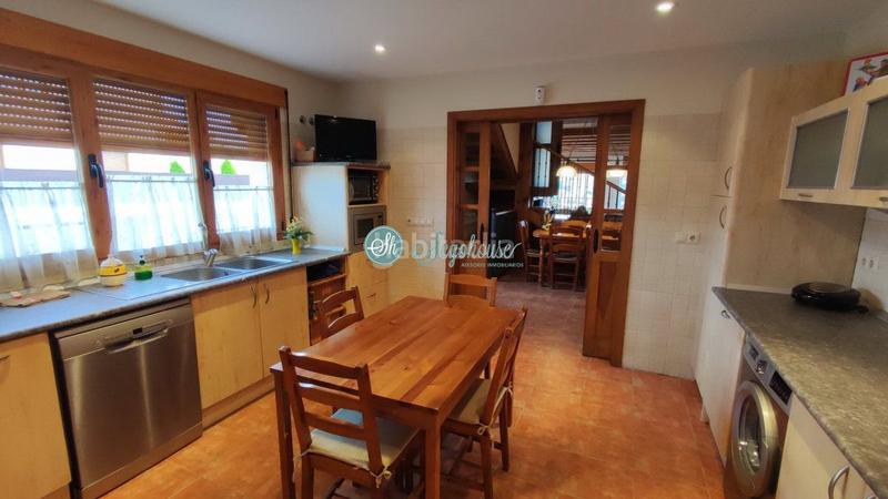 Foto 23195c39-3e6a-4e7d-aab8-08bbf2315086. Chalet mit heizung parking in Lastrilla (La)