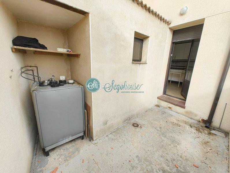 Foto 110e50e6-082e-461a-b42e-457592735a19. Xalet amb calefacció aparcament a Trescasas