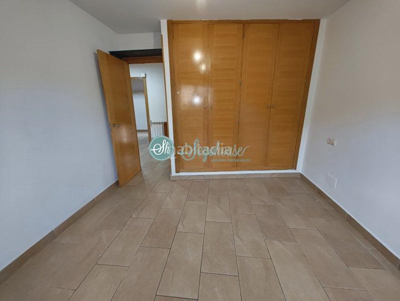 Foto 2317e4d4-ffdb-41a4-b4ff-aa6a0df91774. Xalet amb calefacció aparcament a Trescasas