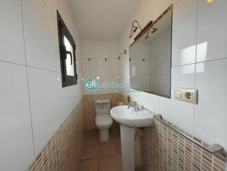 Foto dec5dd0c-affc-4e3a-b4f9-8379ec4951c4. Xalet amb calefacció aparcament a Trescasas