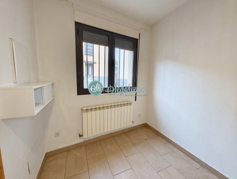 Foto ea804a7d-2ceb-4d2e-9b12-c72e7afa89bd. Xalet amb calefacció aparcament a Trescasas