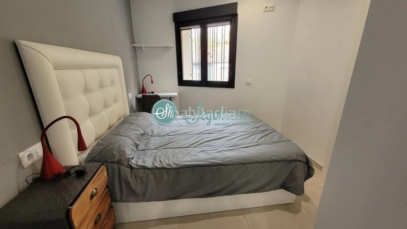 Foto 08518bab-11f2-4975-9705-5492f04a2fb9. Alquiler piso  en alquiler en san lorenzo, 5 dormitorios. en Segovia