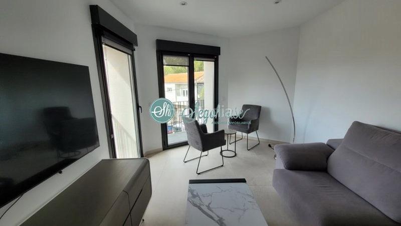 Foto 24cf673c-c21f-445d-b012-5a4a321af0de. Alquiler piso  en alquiler en san lorenzo, 5 dormitorios. en Segovia