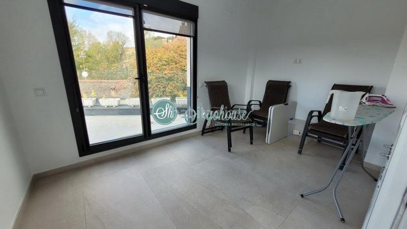 Foto 0074b937-ce53-4ce6-89d1-98c83fc91be7. Rent flat with heating in San Lorenzo - San Marcos Segovia