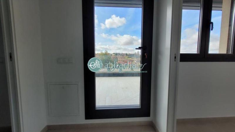 Foto 8a34384a-fa52-48d8-8829-6a4388711214. Rent flat with heating in San Lorenzo - San Marcos Segovia