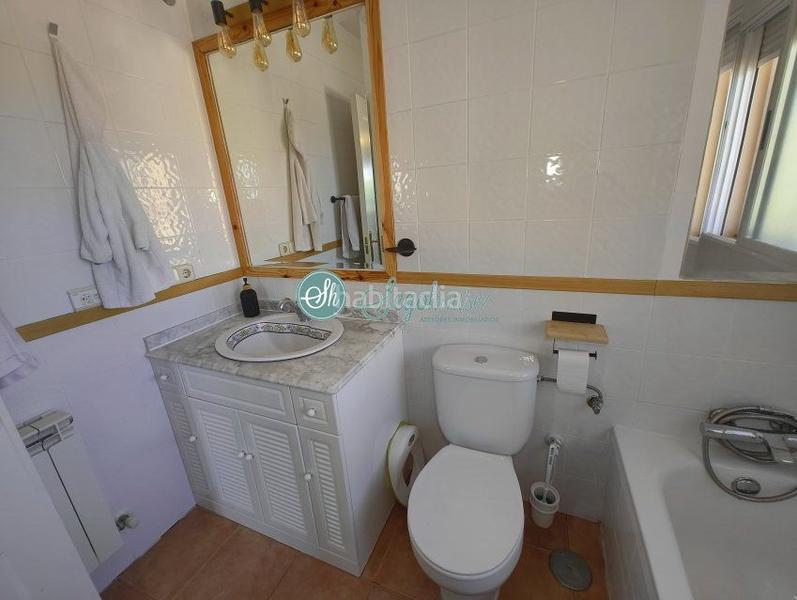 Foto 026ed8bf-26f5-47ea-a515-054616fc142a. Chalet avec chauffage parking dans Torrecaballeros